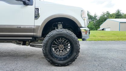 2022 F-350 Crew Cab Short Bed King Ranch (with Any Level 5.5" Static Kit)